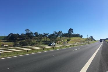 venda, área, condomínio logístico, Itatiba SP, desenvolvimento logístico, industrial, glebas, possibilidade de venda parcial, facilidade de acesso, Rodovia Dom Pedro I, visibilidade comercial, localização privilegiada, transporte público, energia, nascente, distâncias rodoviárias, investimento