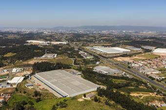 Locação galpões logísticos industriais CCRE Louveira São Paulo SP